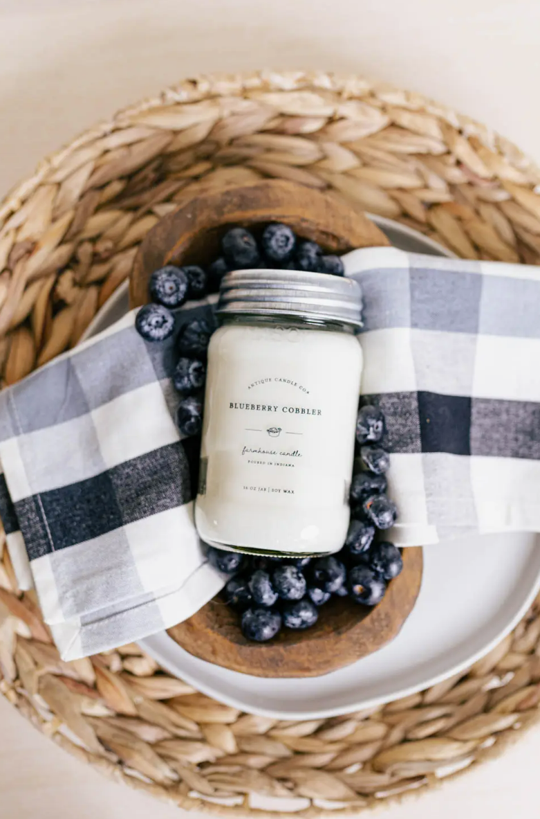 Blueberry Cobbler 16 oz candle